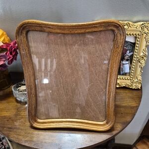 Vintage Wooden Curved Photo Frame in Brown